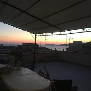 https://appartamento-con-grande-terrazza-sul-mare.hotelsalgherosardinia.com